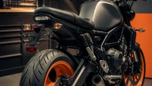 XSR900フェンダーレスおすすめ7選｜純正とアフター品を価格・取り付け難易度で比較のアイキャッチ画像