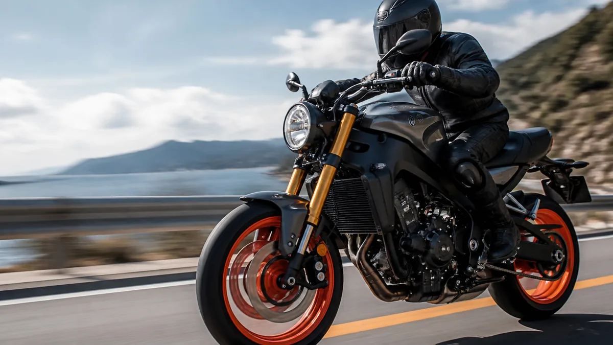 XSR900が「速すぎ」と言われる3つの理由｜スペックから読み解く真相の解説画像