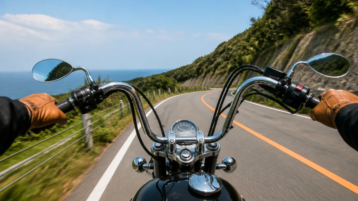SR400アップハンドルに替えると、乗り方はどこまで変わるのかの解説画像